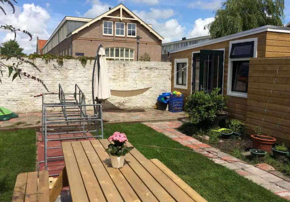 Just Like Home Bunk Bed Haarlem Exterior foto